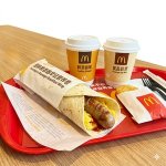 【早餐】-图林根香肠早安营养卷+小杯鲜萃咖啡/优品豆浆小杯